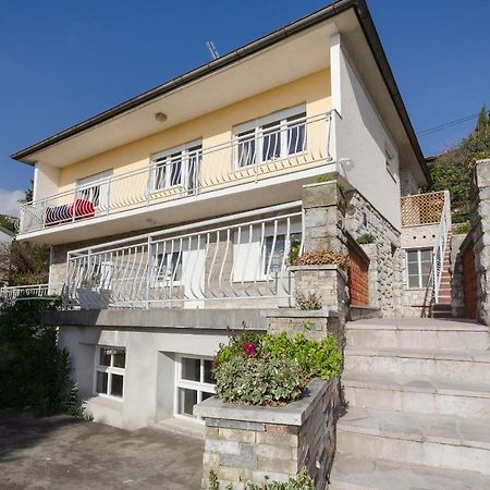 Apartment Bozic Opatija Exteriör bild