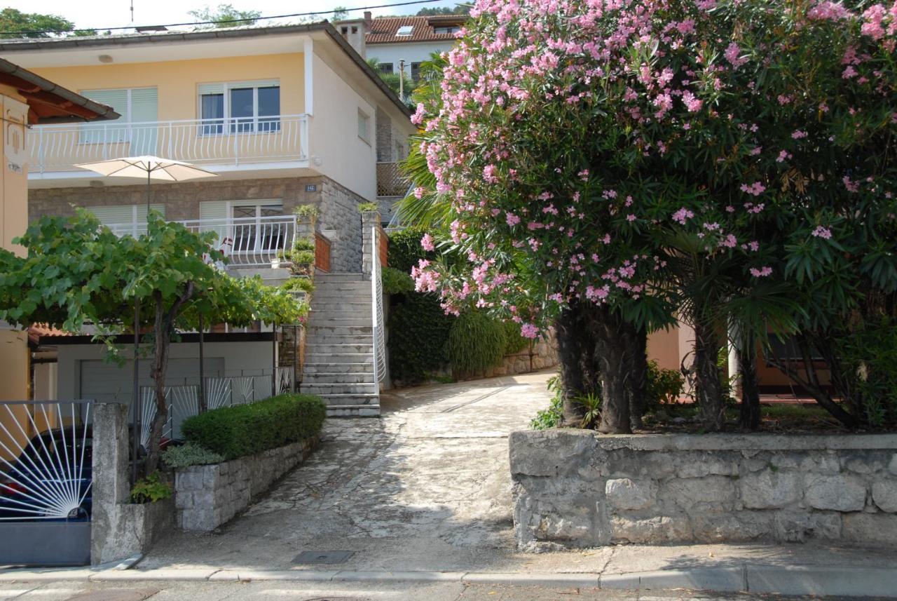 Apartment Bozic Opatija Exteriör bild