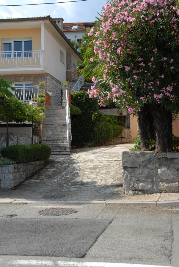 Apartment Bozic Opatija Exteriör bild