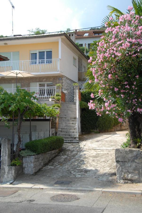 Apartment Bozic Opatija Exteriör bild