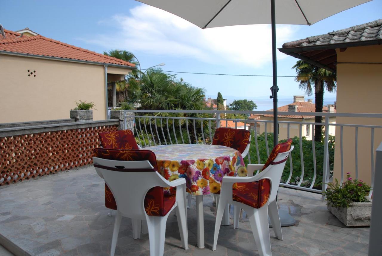 Apartment Bozic Opatija Exteriör bild
